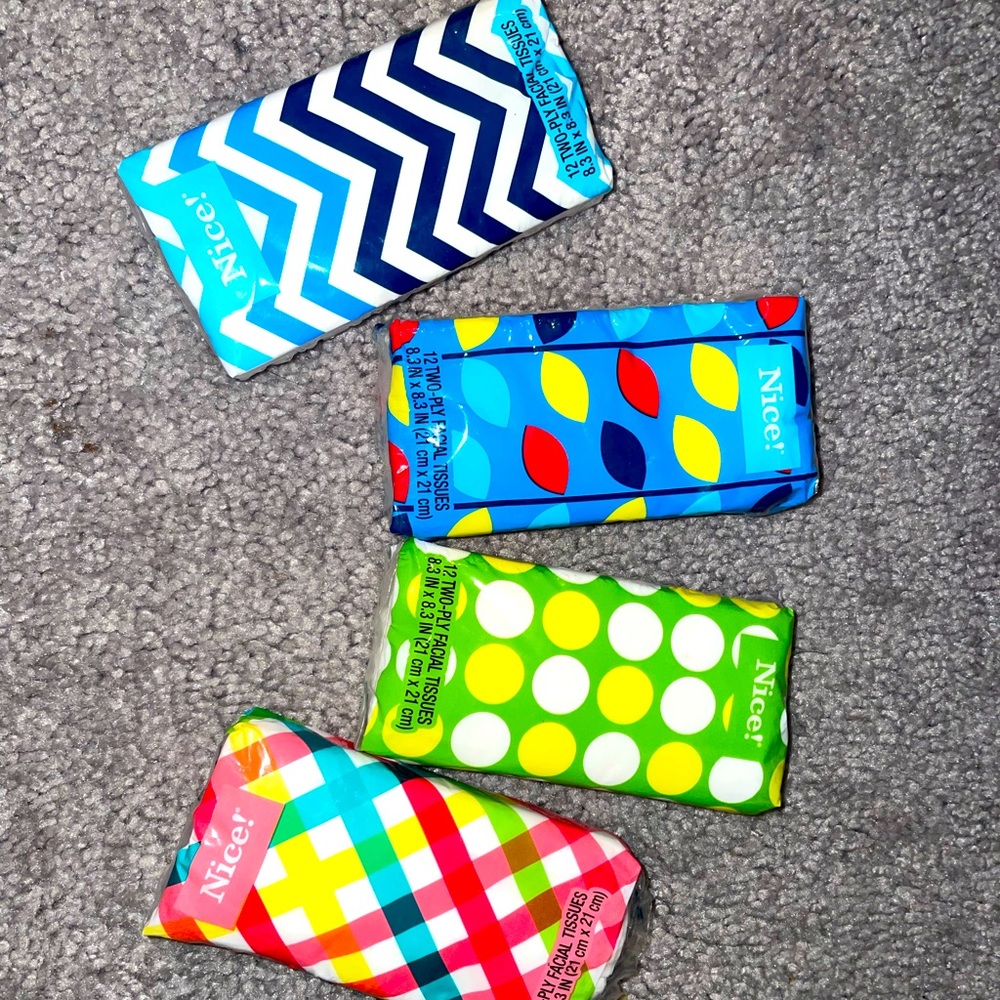 NWT Nice! Brand 4 pack hand held mini purse tissue packs bundle